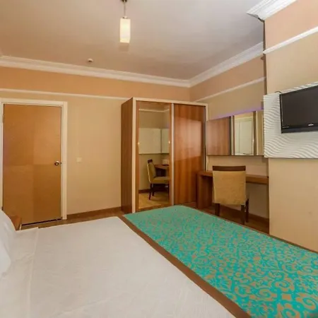 Cleopatra Tac And Hotel