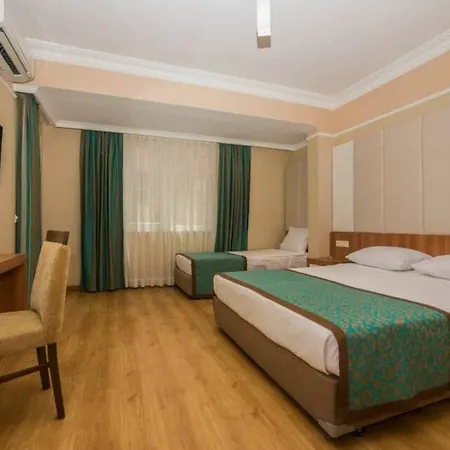 Cleopatra Tac And Hotel 2*